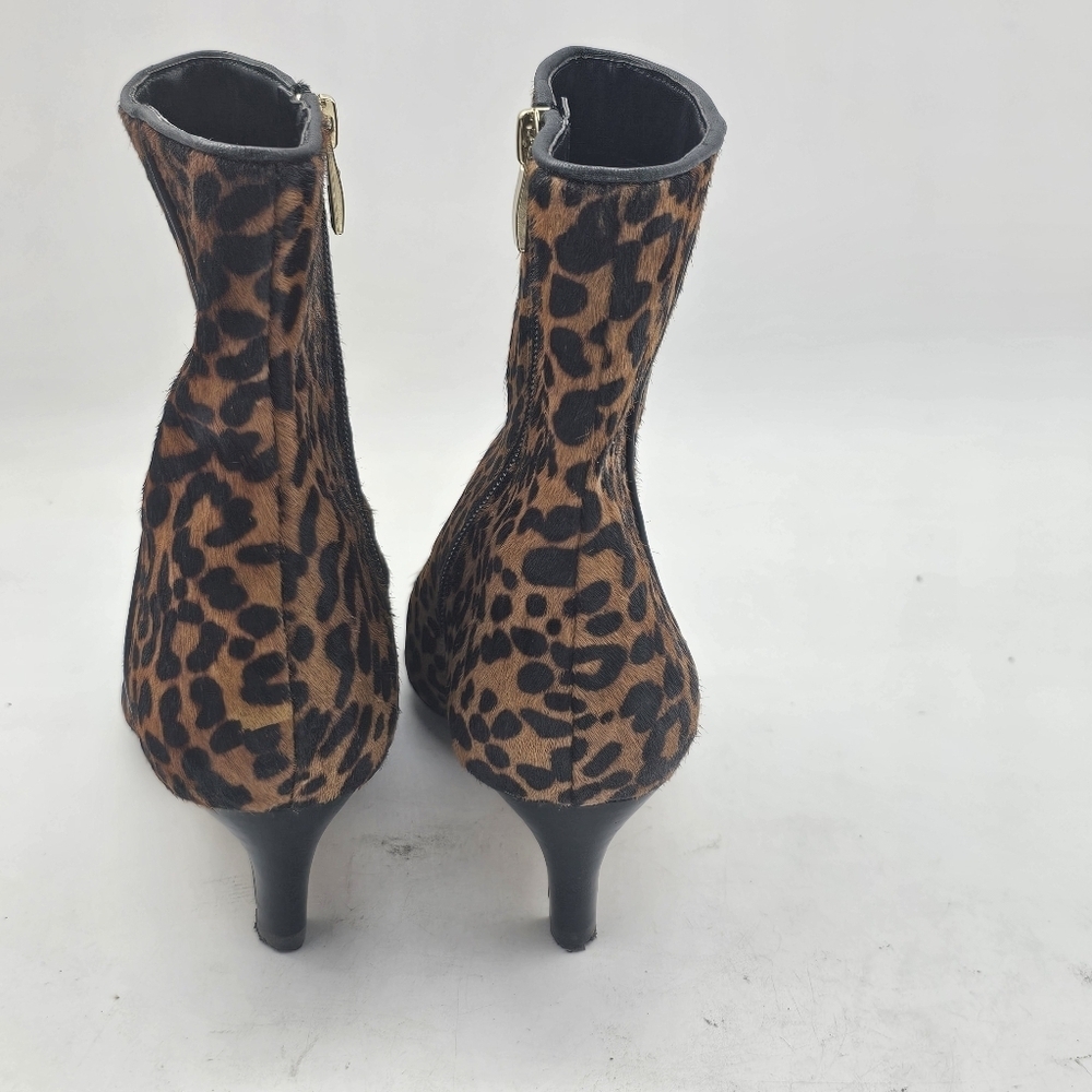 Nordstrom Arazio Leopard Calf Hair Kitten Heel Booties Pointed Toe Size 8 - Picture 5 of 10